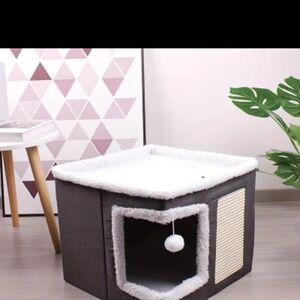 Portable pet house